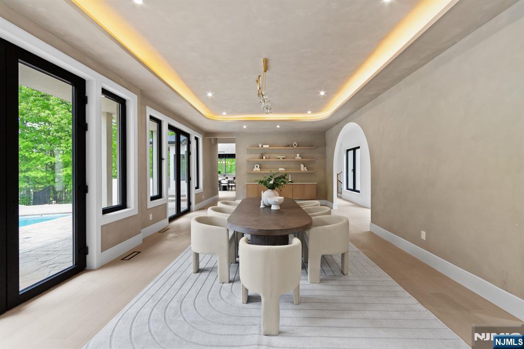 809 Shore Drive