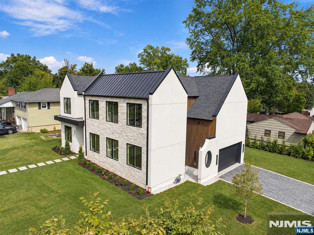 44 Spottswood Road