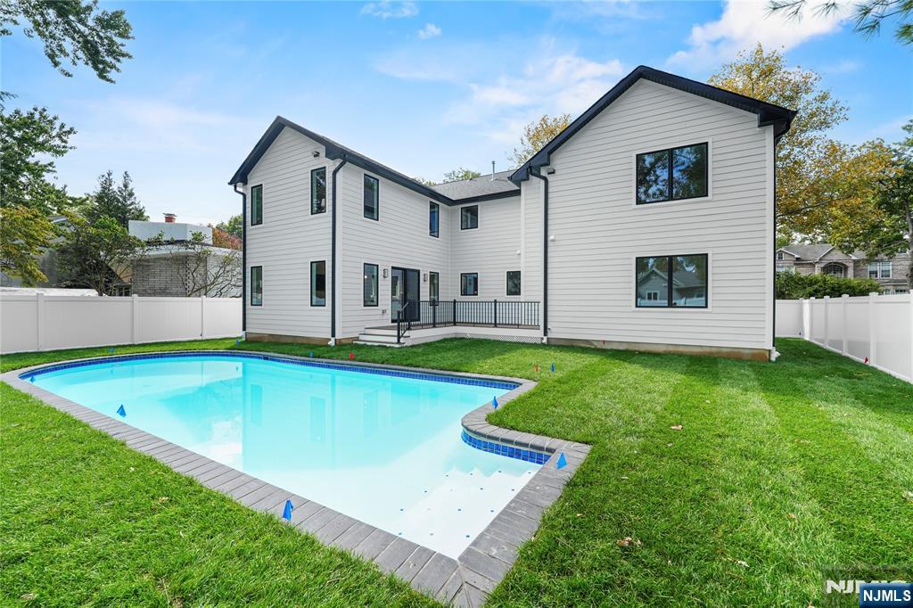 192 Valley Road
