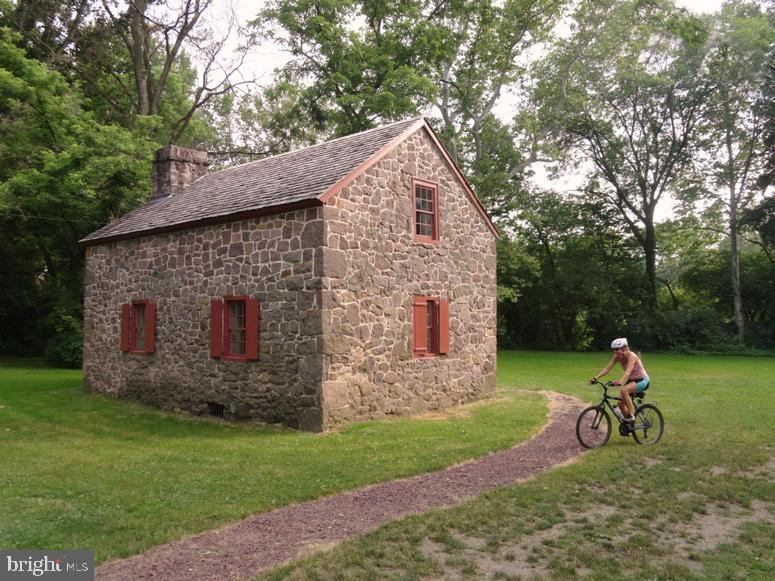 69 OLD DOUGLASS DRIVE