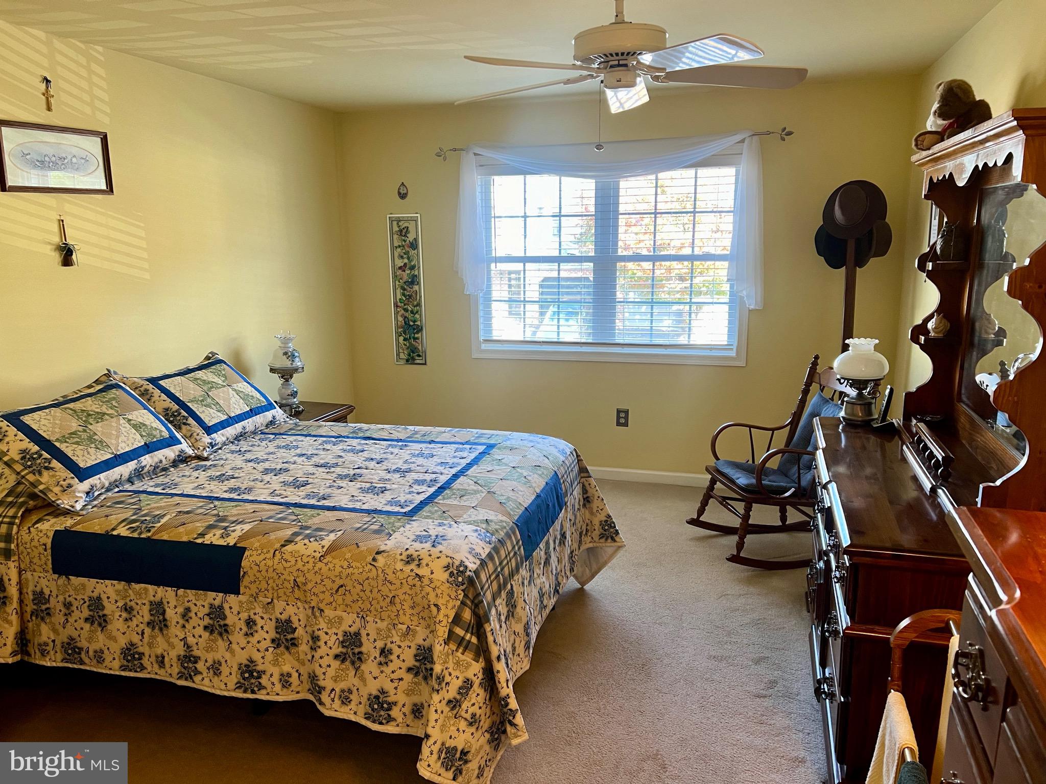 6218 POND VIEW DRIVE