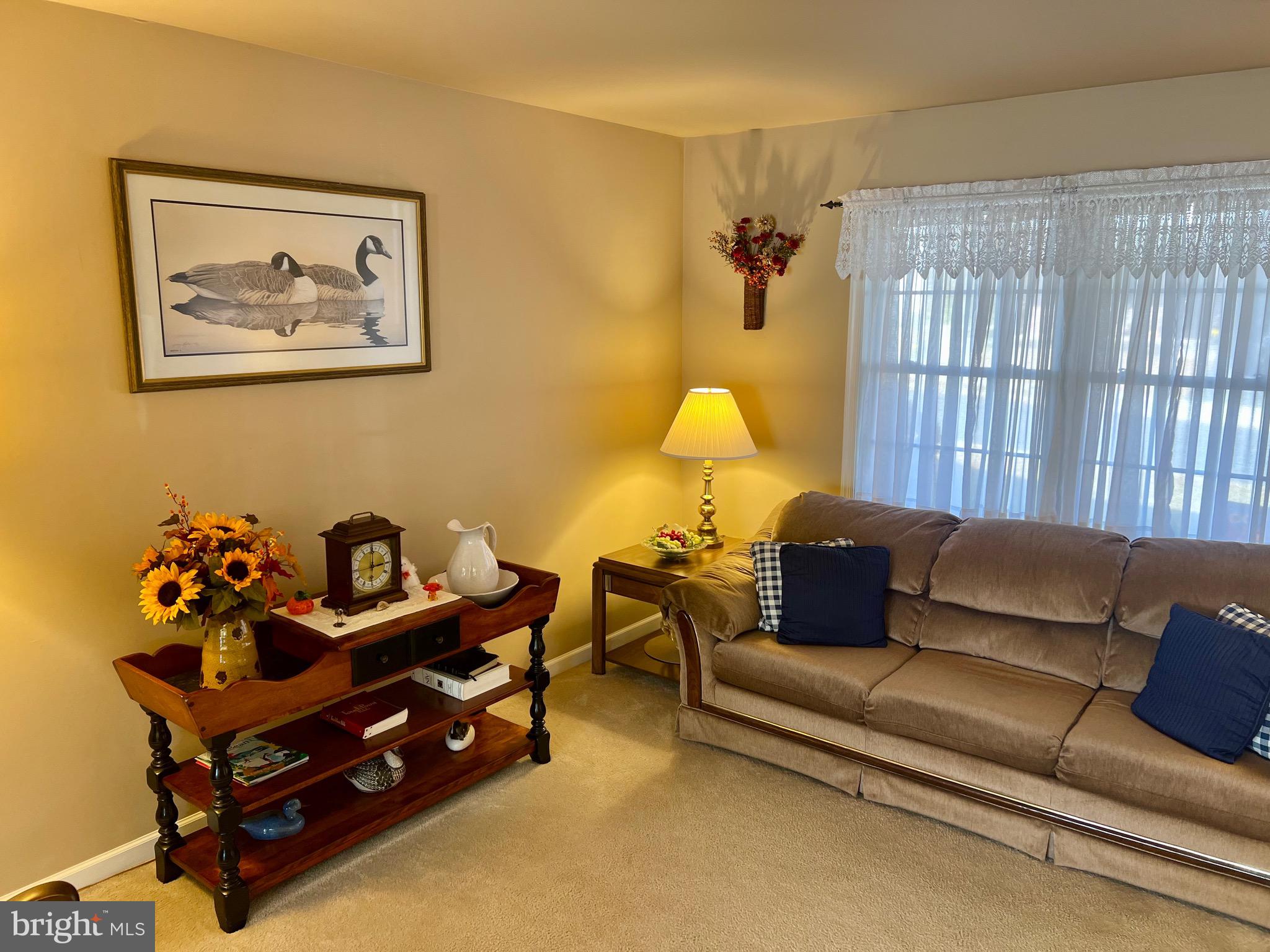 6218 POND VIEW DRIVE