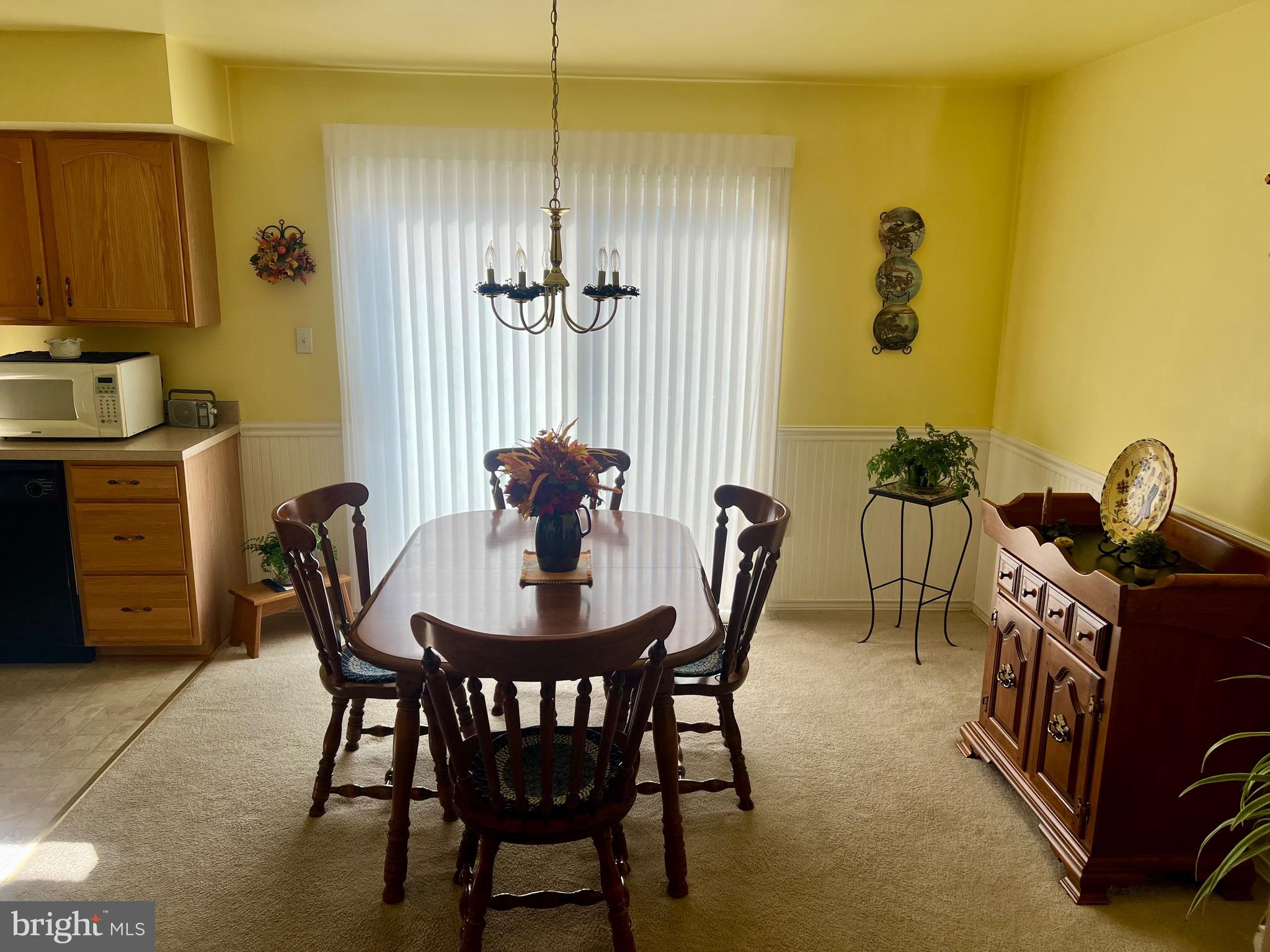 6218 POND VIEW DRIVE