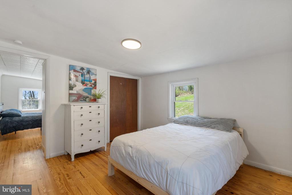 1575 ORCHARD LANE