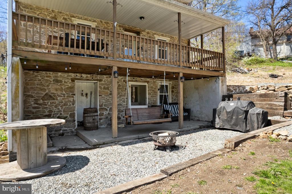 1575 ORCHARD LANE