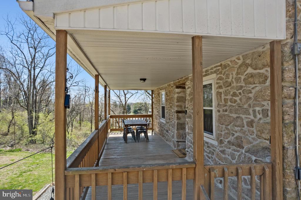 1575 ORCHARD LANE
