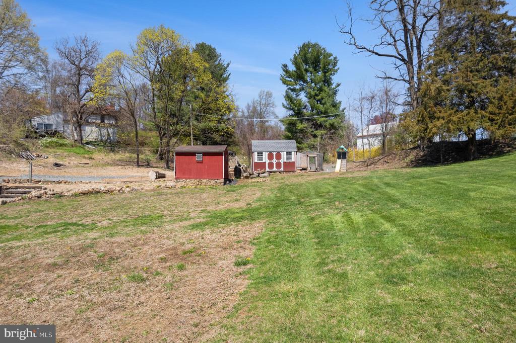 1575 ORCHARD LANE