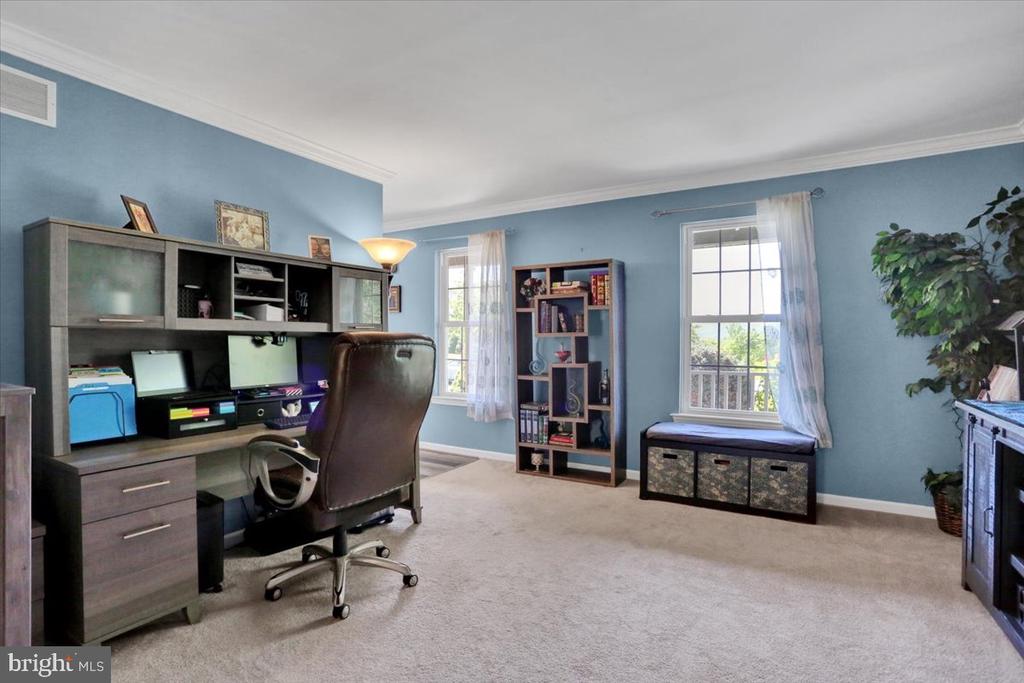 701 ANTIETAM DRIVE