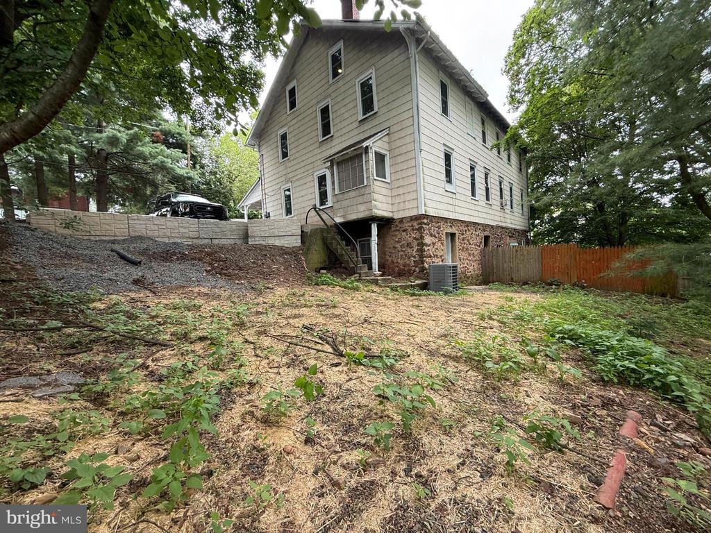 124 ORANGE STREET