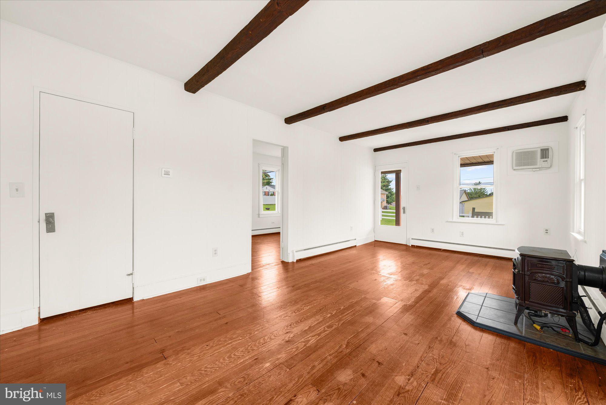 503 MONTGOMERY AVENUE