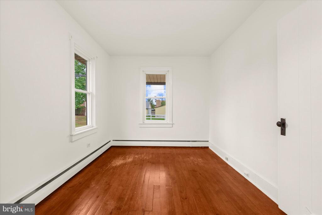 503 MONTGOMERY AVENUE