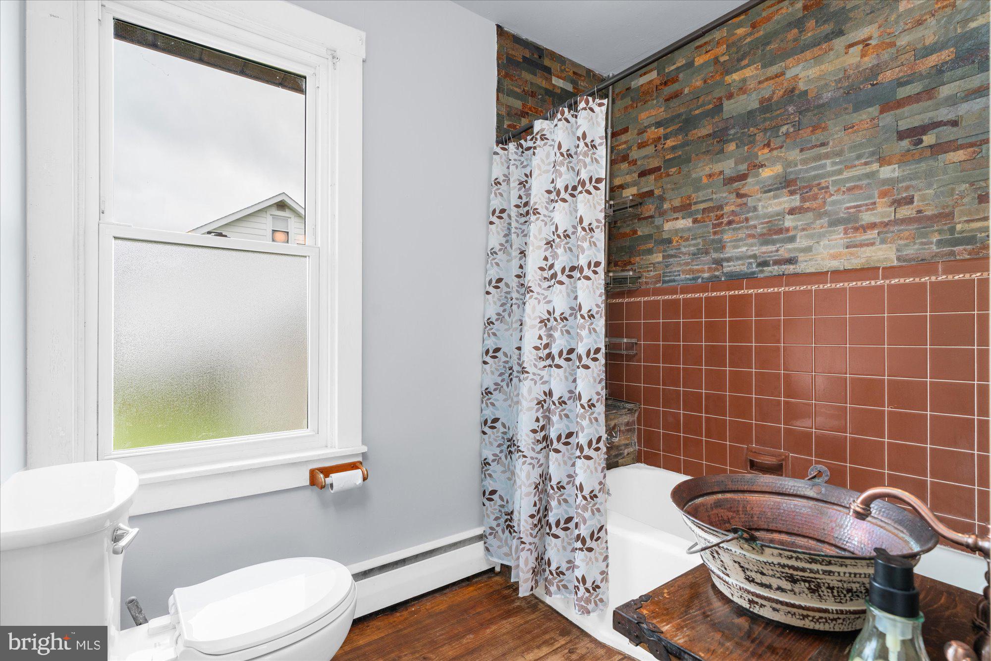 503 MONTGOMERY AVENUE