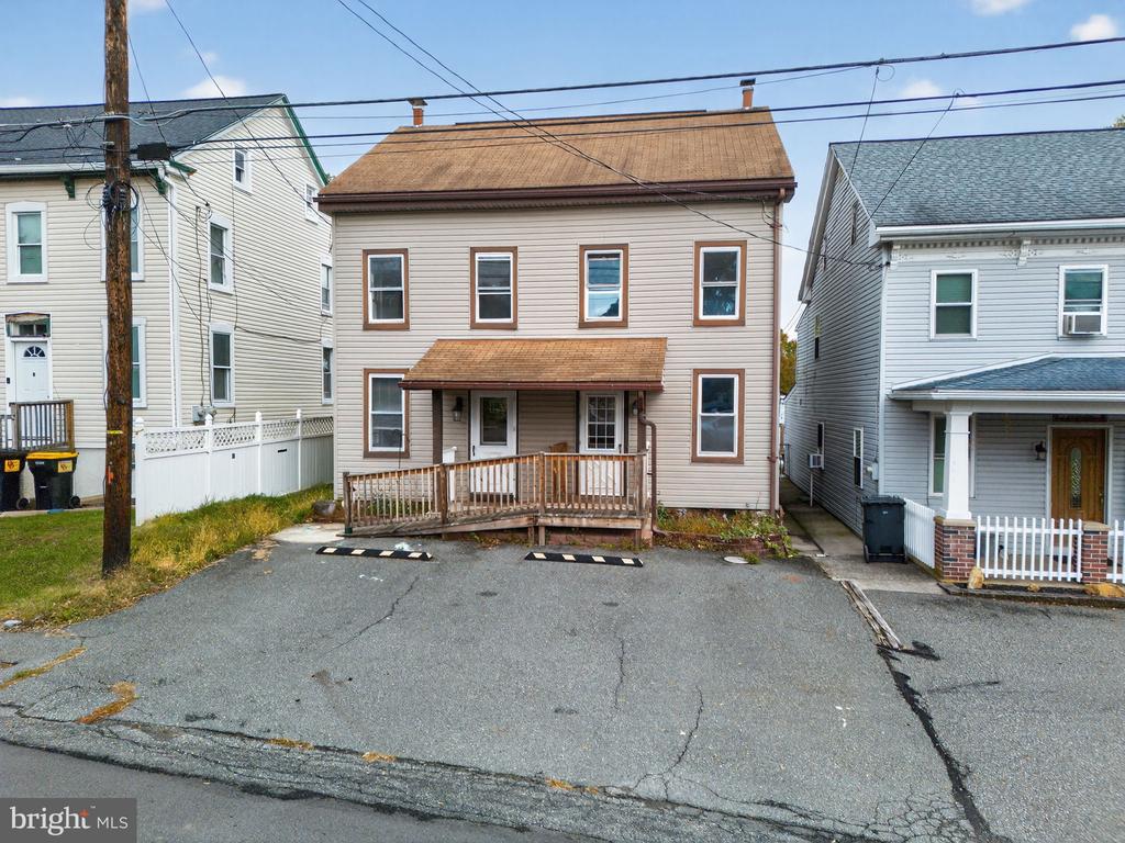 135 BARTO ROAD