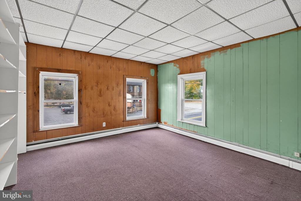 135 BARTO ROAD