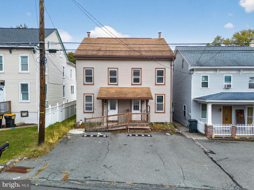 135 BARTO ROAD