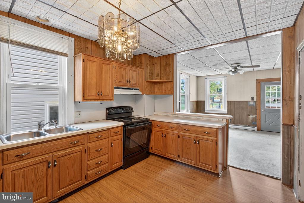 135 BARTO ROAD