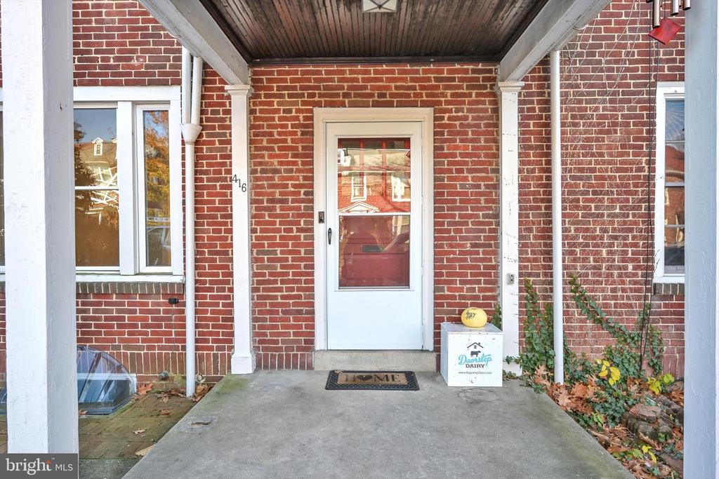 416 OAK TERRACE