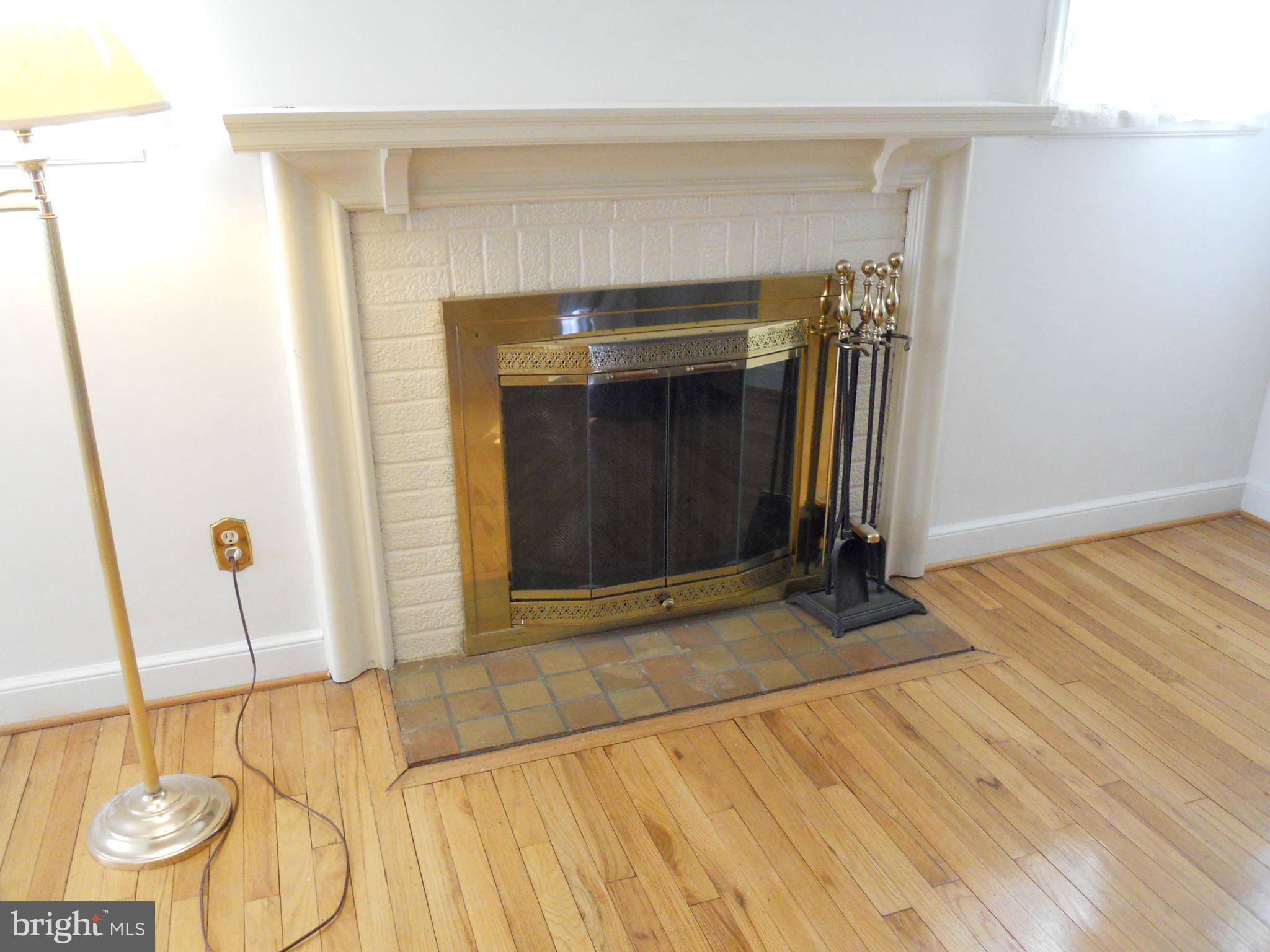 909 BRIGHTON AVENUE