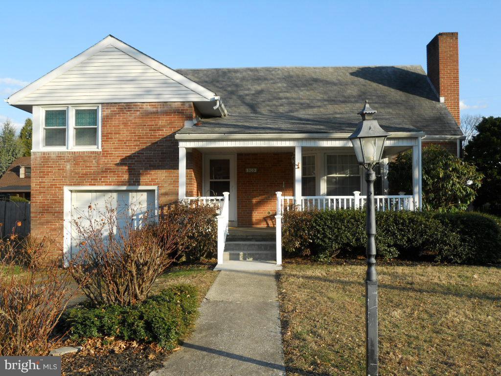 909 BRIGHTON AVENUE