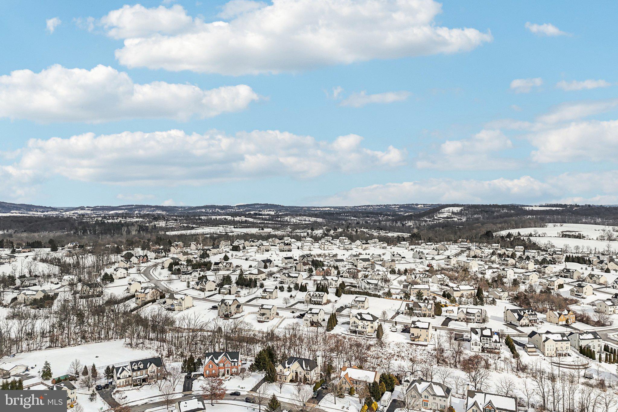 230 N SHADYBROOKE DRIVE