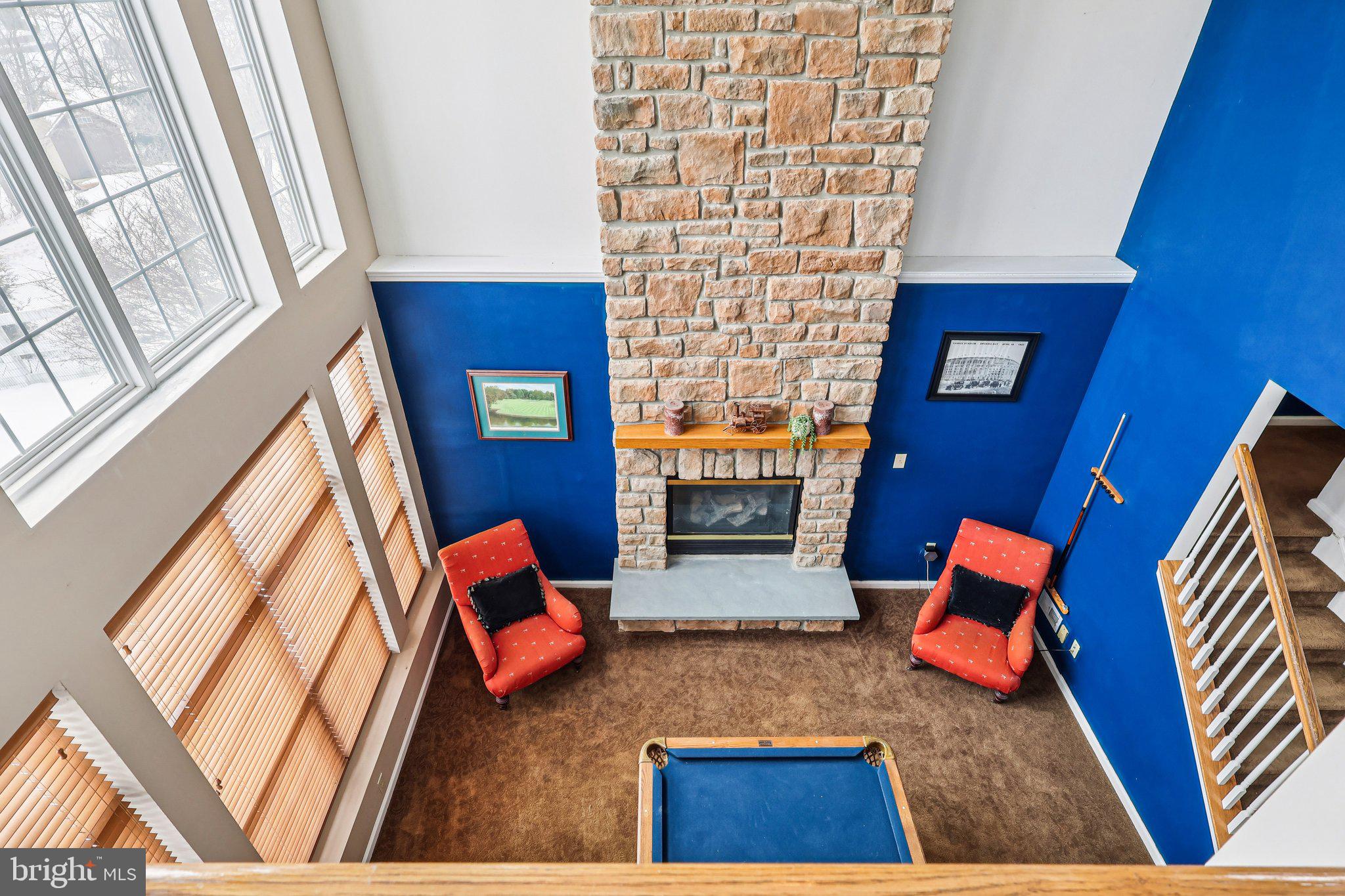 230 N SHADYBROOKE DRIVE