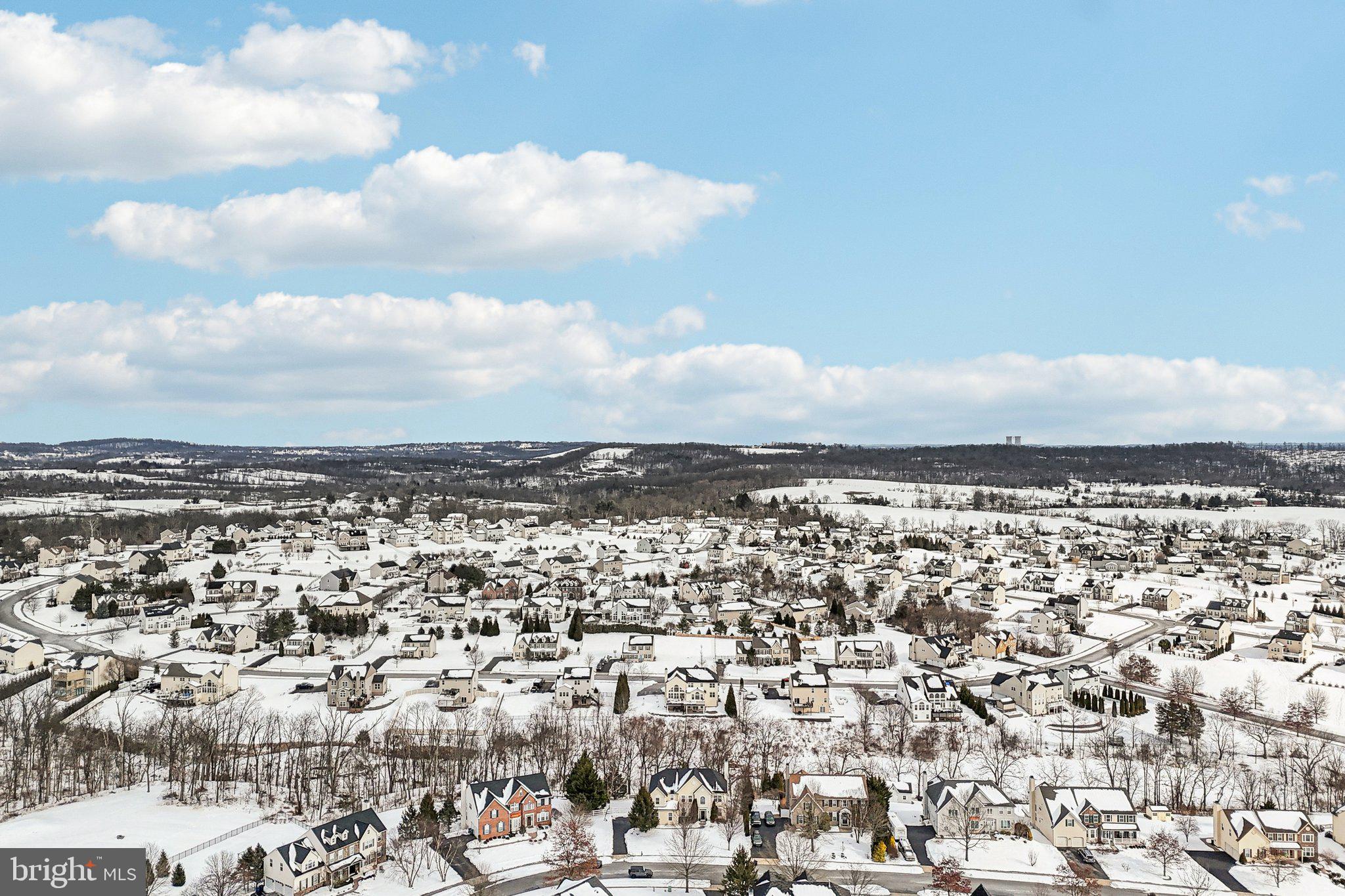 230 N SHADYBROOKE DRIVE