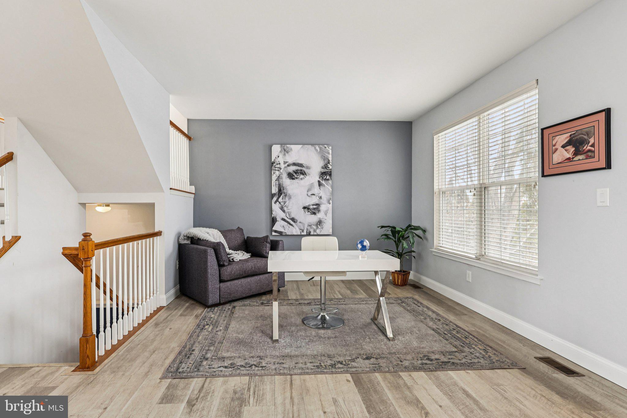 230 N SHADYBROOKE DRIVE