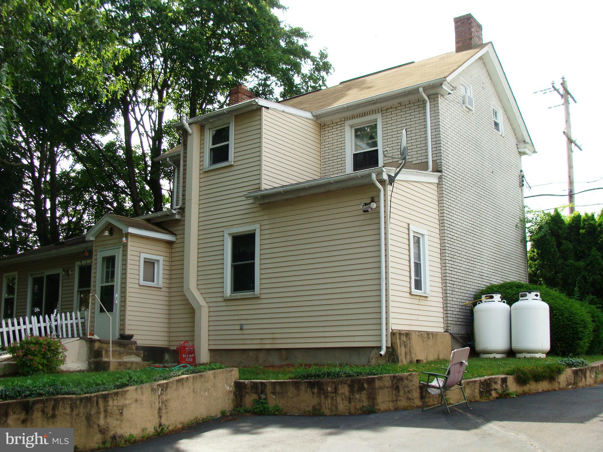 158 W BUTLER AVENUE SECOND FLOOR BEDROOM