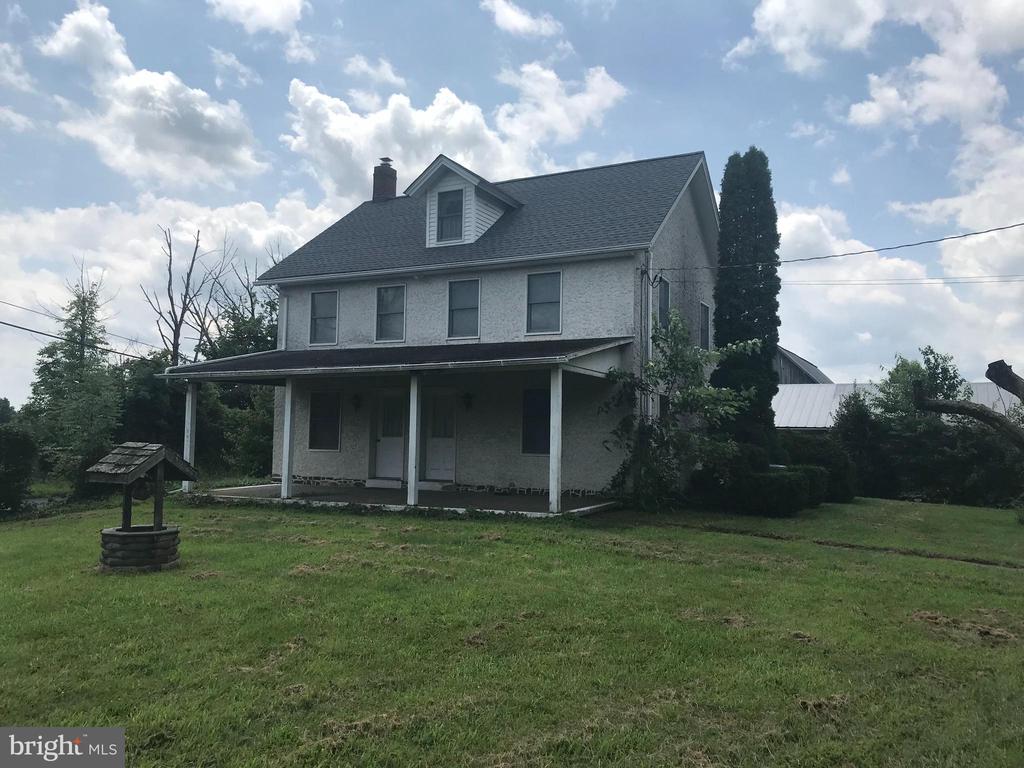 1504 RIDGE ROAD