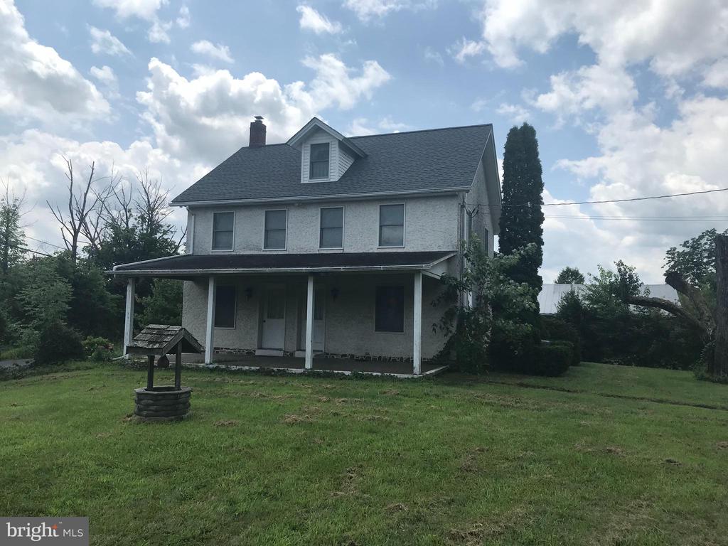 1504 RIDGE ROAD