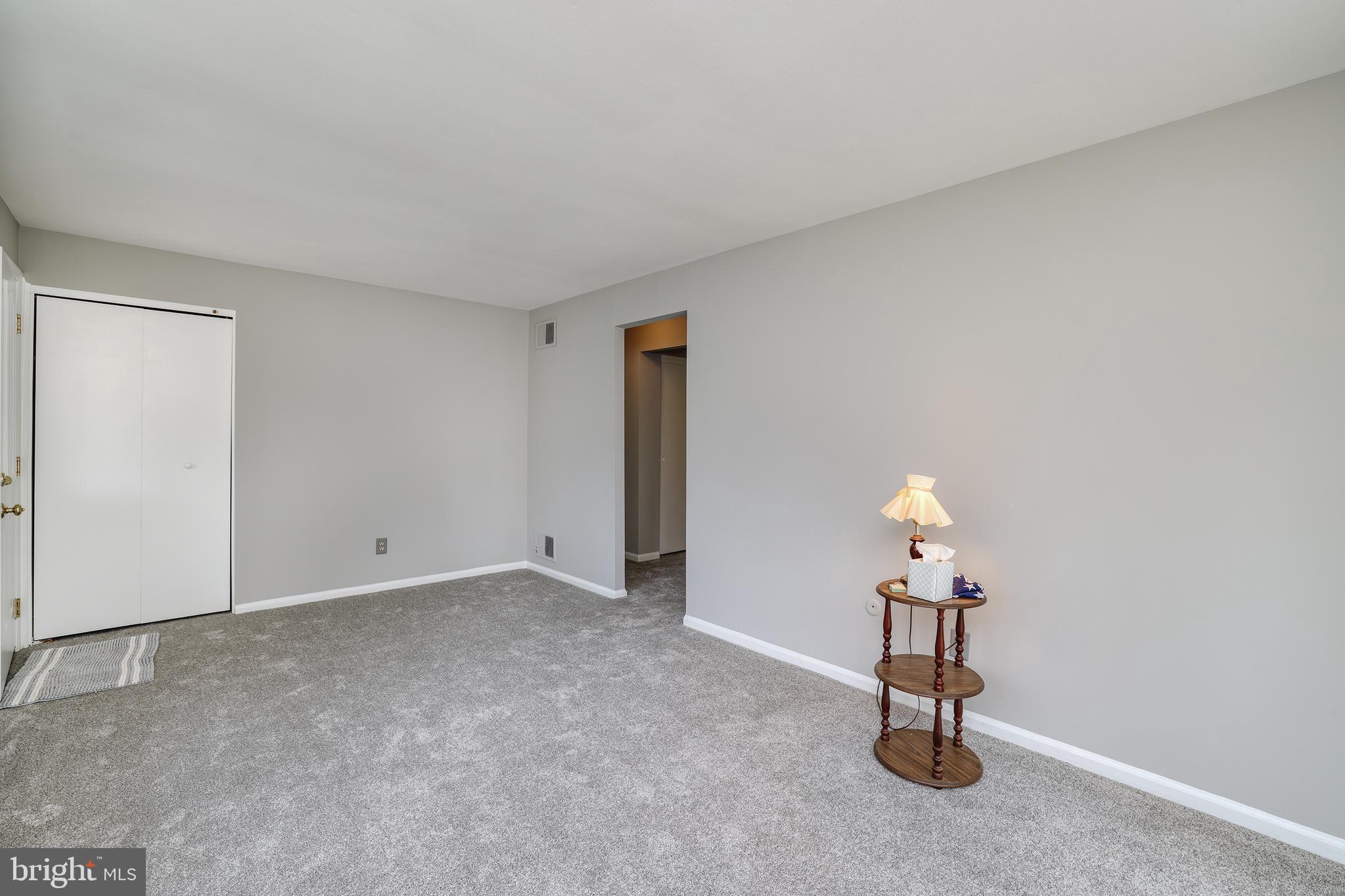 12 STONEGATE VILLAGE