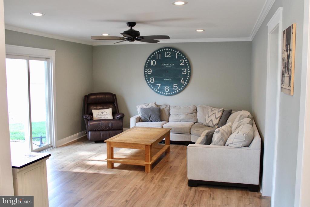 147 MEADOW LANE