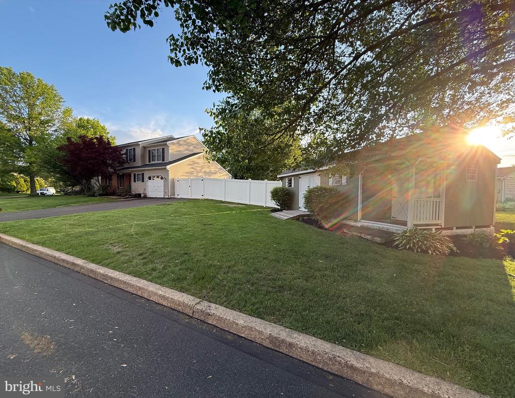 147 MEADOW LANE
