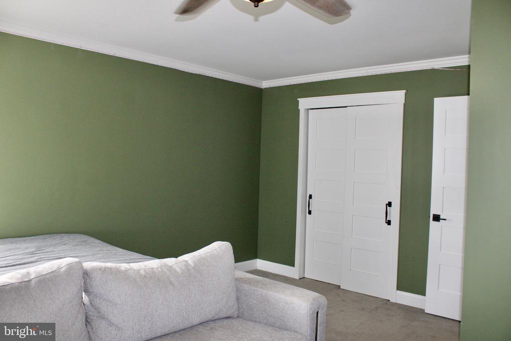 147 MEADOW LANE
