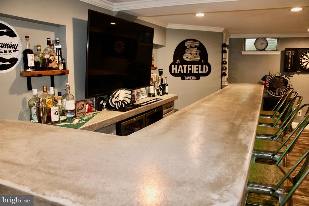 147 MEADOW LANE
