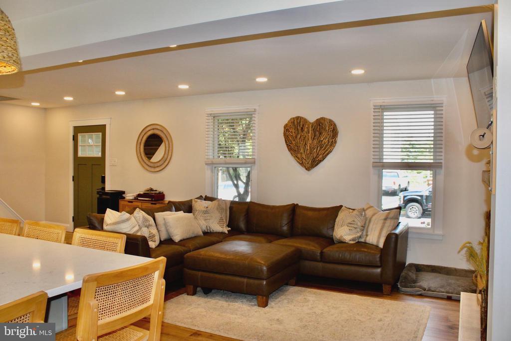 147 MEADOW LANE
