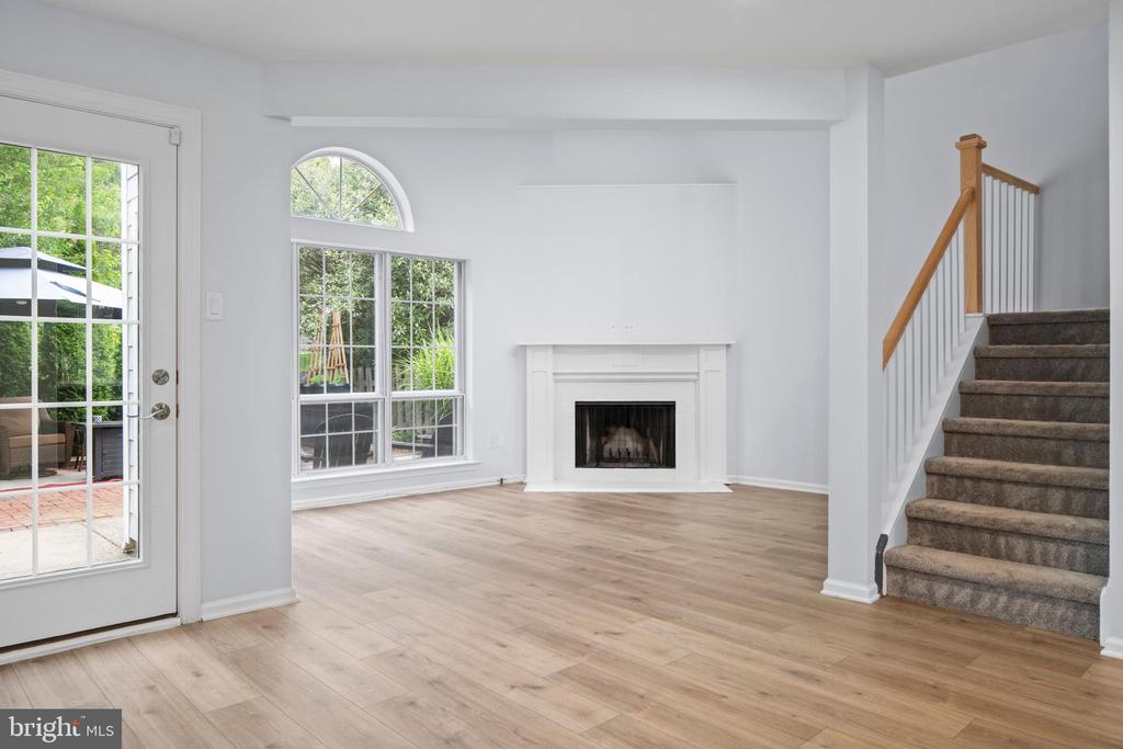 212 RUMFORD COURT