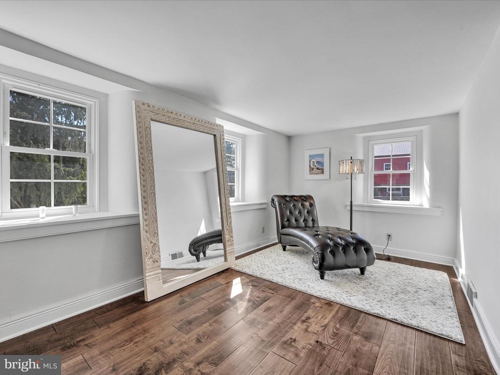 401 EBELHARE ROAD