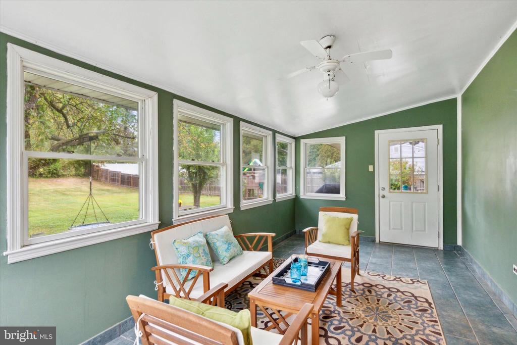 30 FERRY LANE