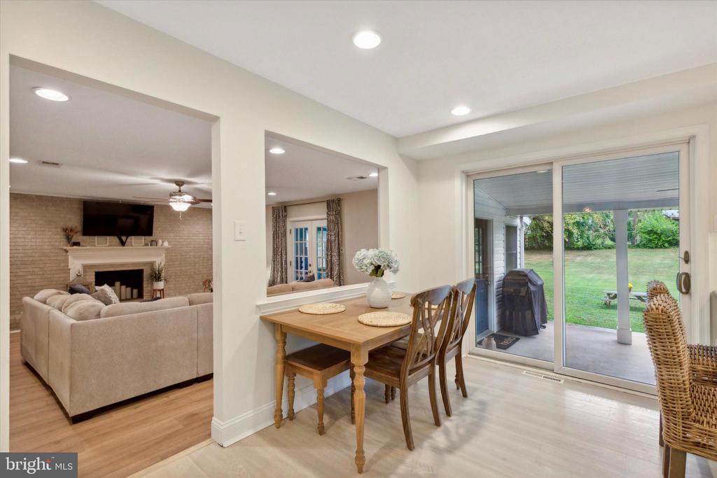 30 FERRY LANE