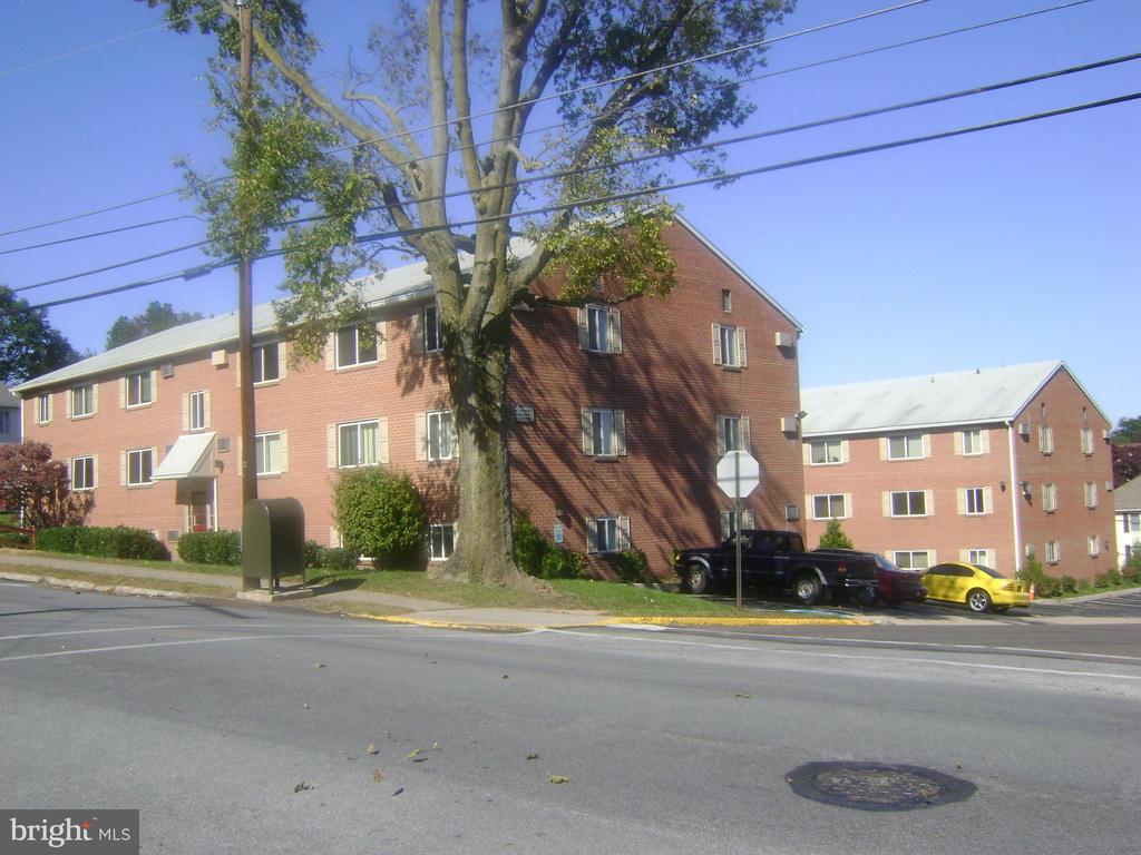 120 N PENN STREET B3