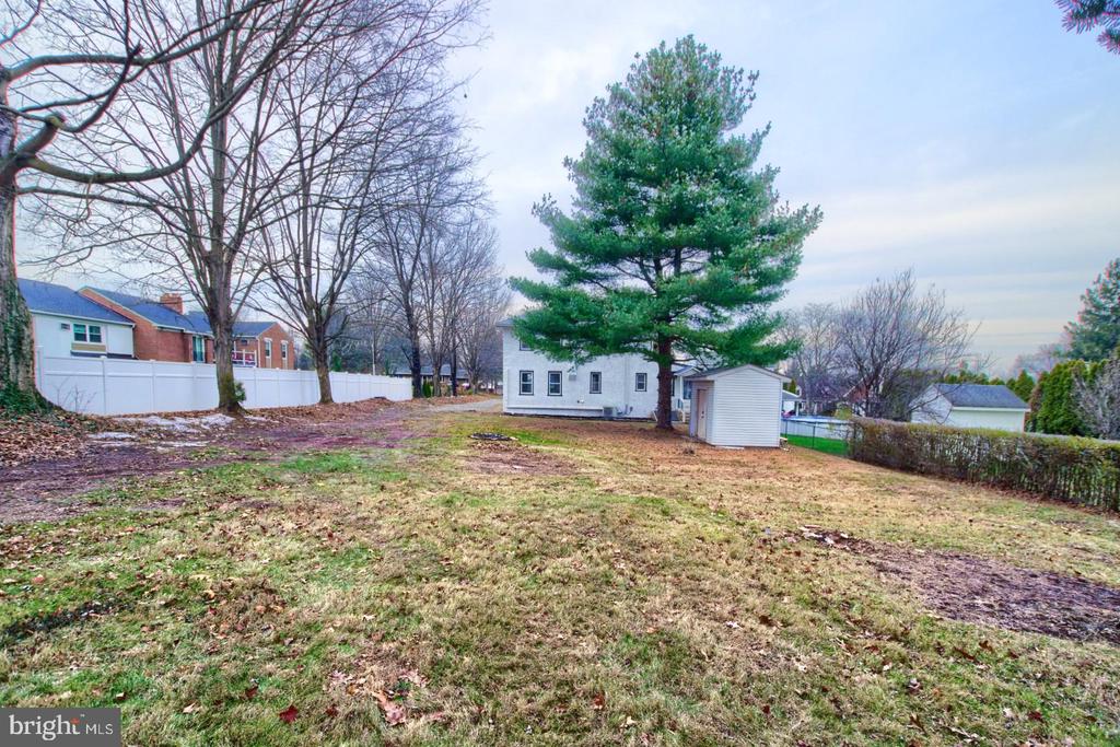 614 KLINE AVENUE