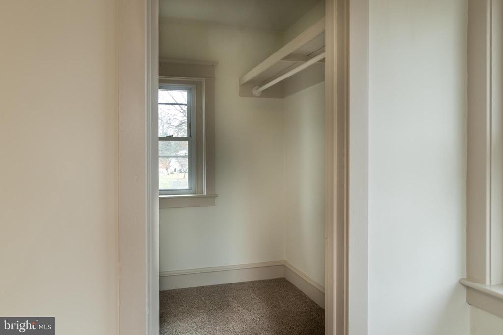 614 KLINE AVENUE