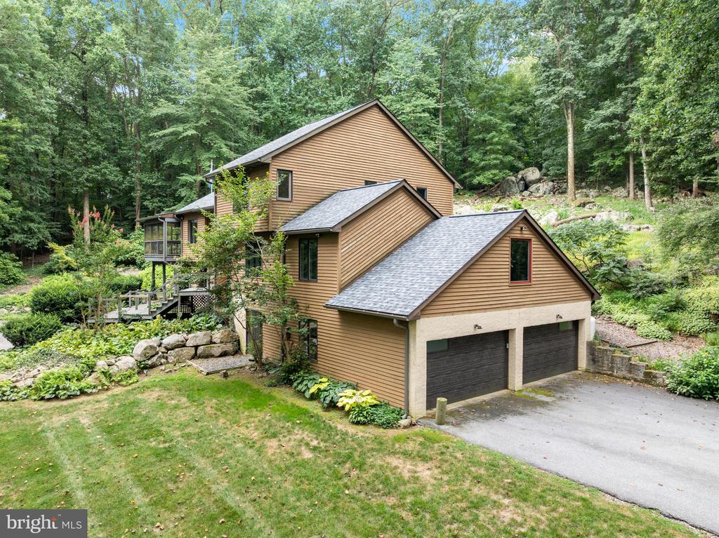 41 LYONS RUN ROAD