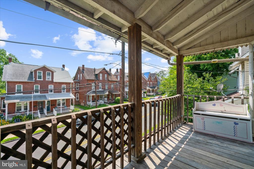 233 BRIDGE STREET