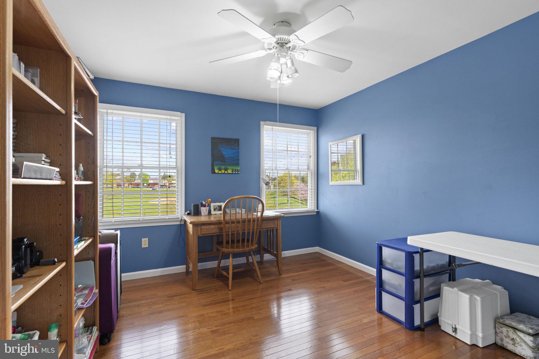 1900 LAUREL GLEN DRIVE