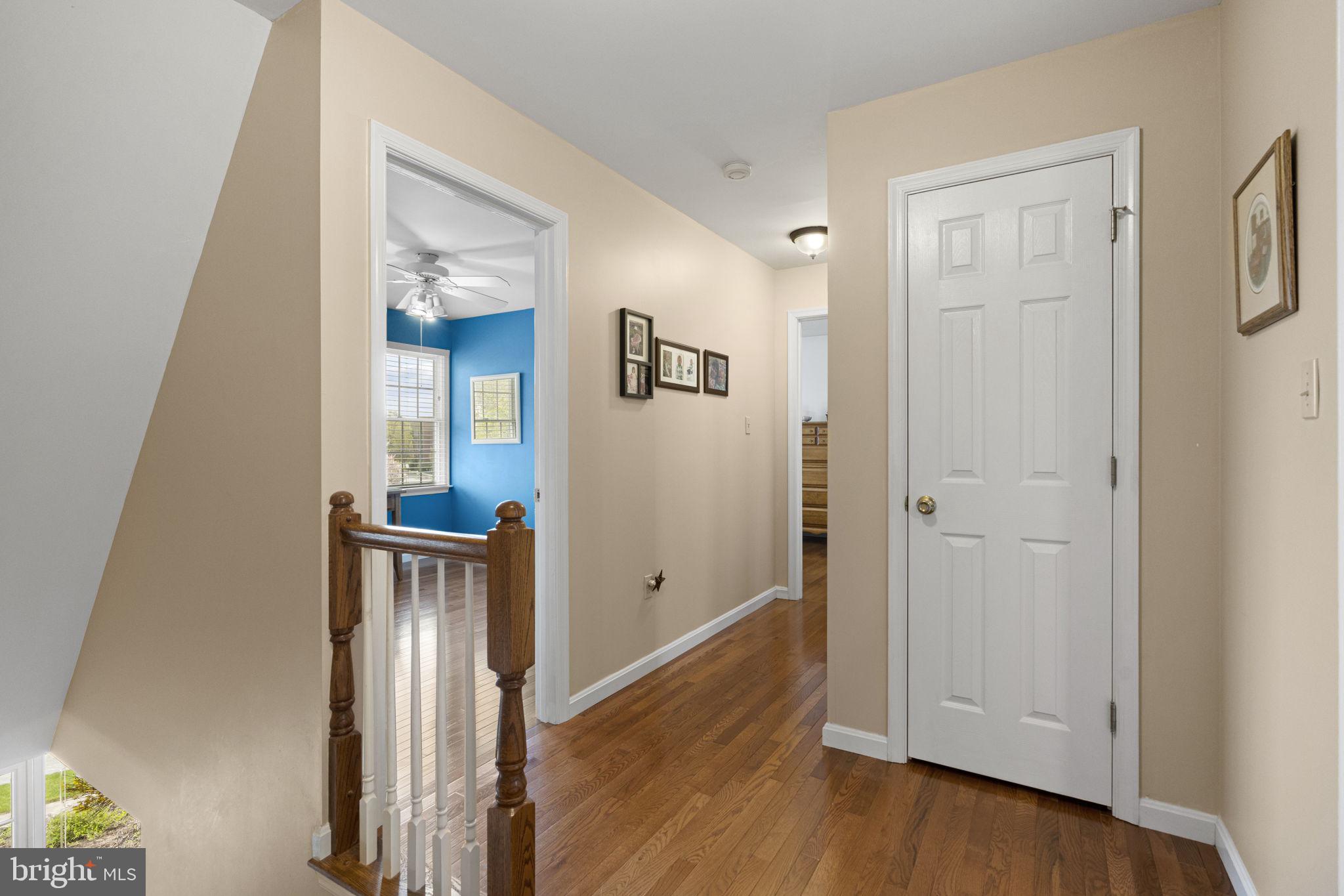 1900 LAUREL GLEN DRIVE