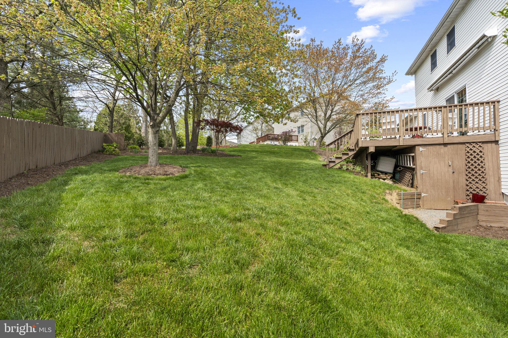 1900 LAUREL GLEN DRIVE