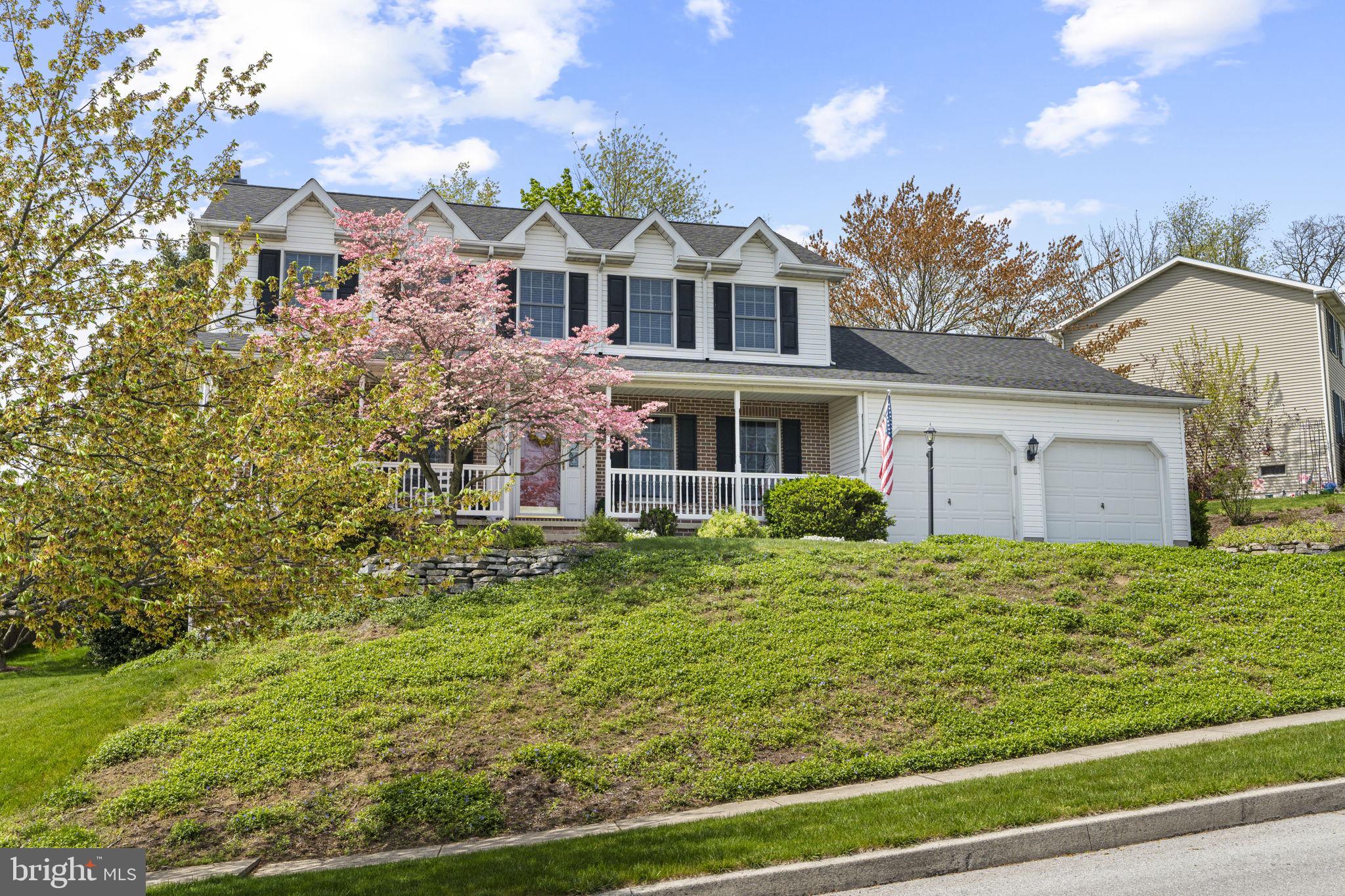 1900 LAUREL GLEN DRIVE