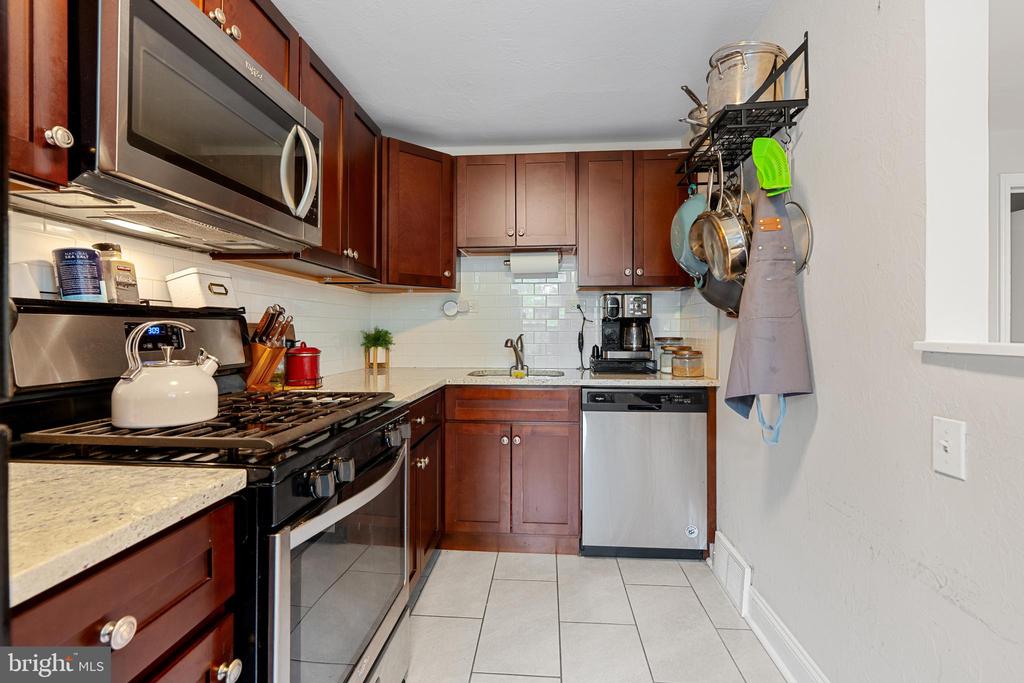 5213 FAIRHAVEN ROAD
